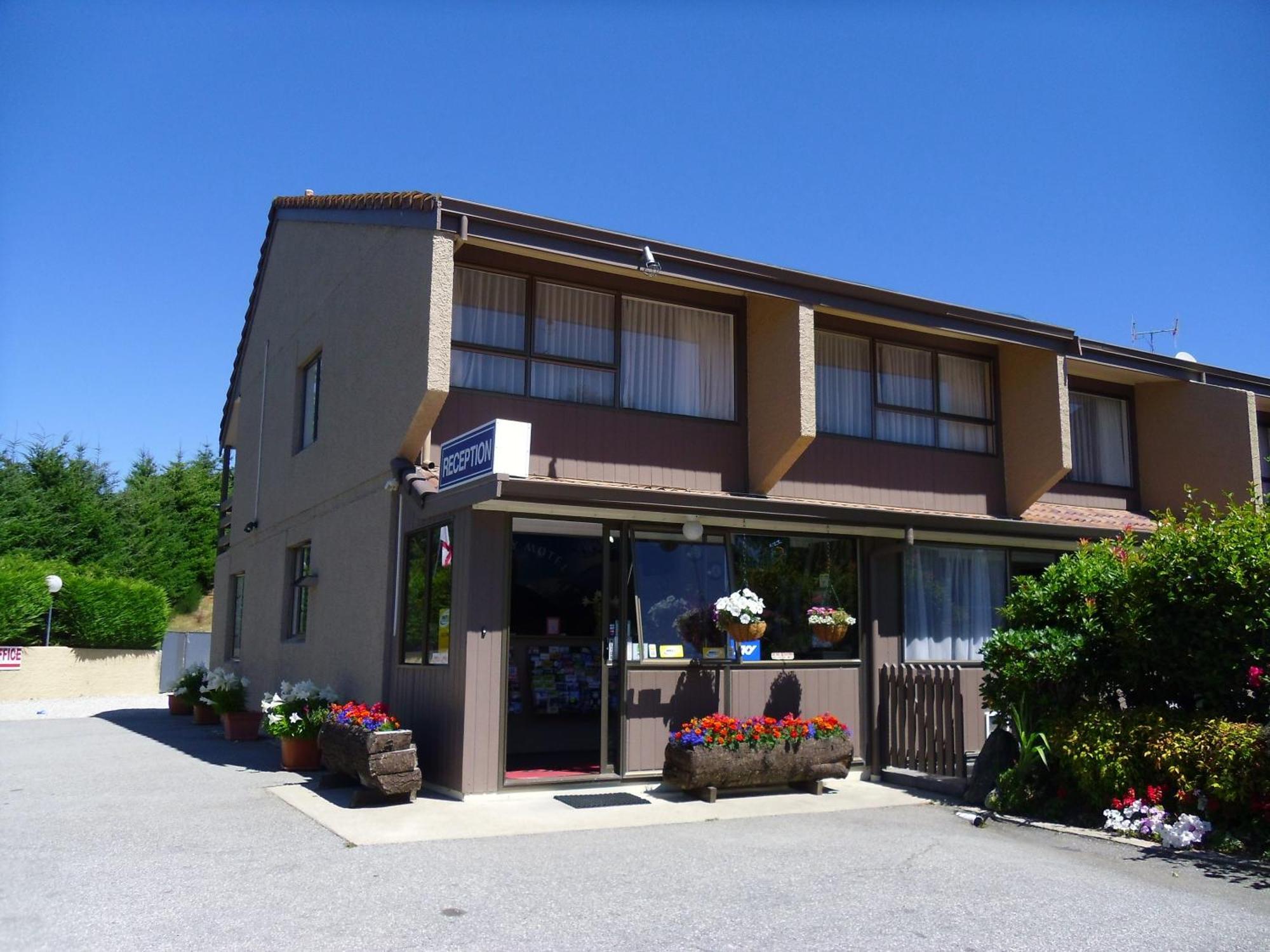 Fairway Motel & Apartments Wanaka Ngoại thất bức ảnh