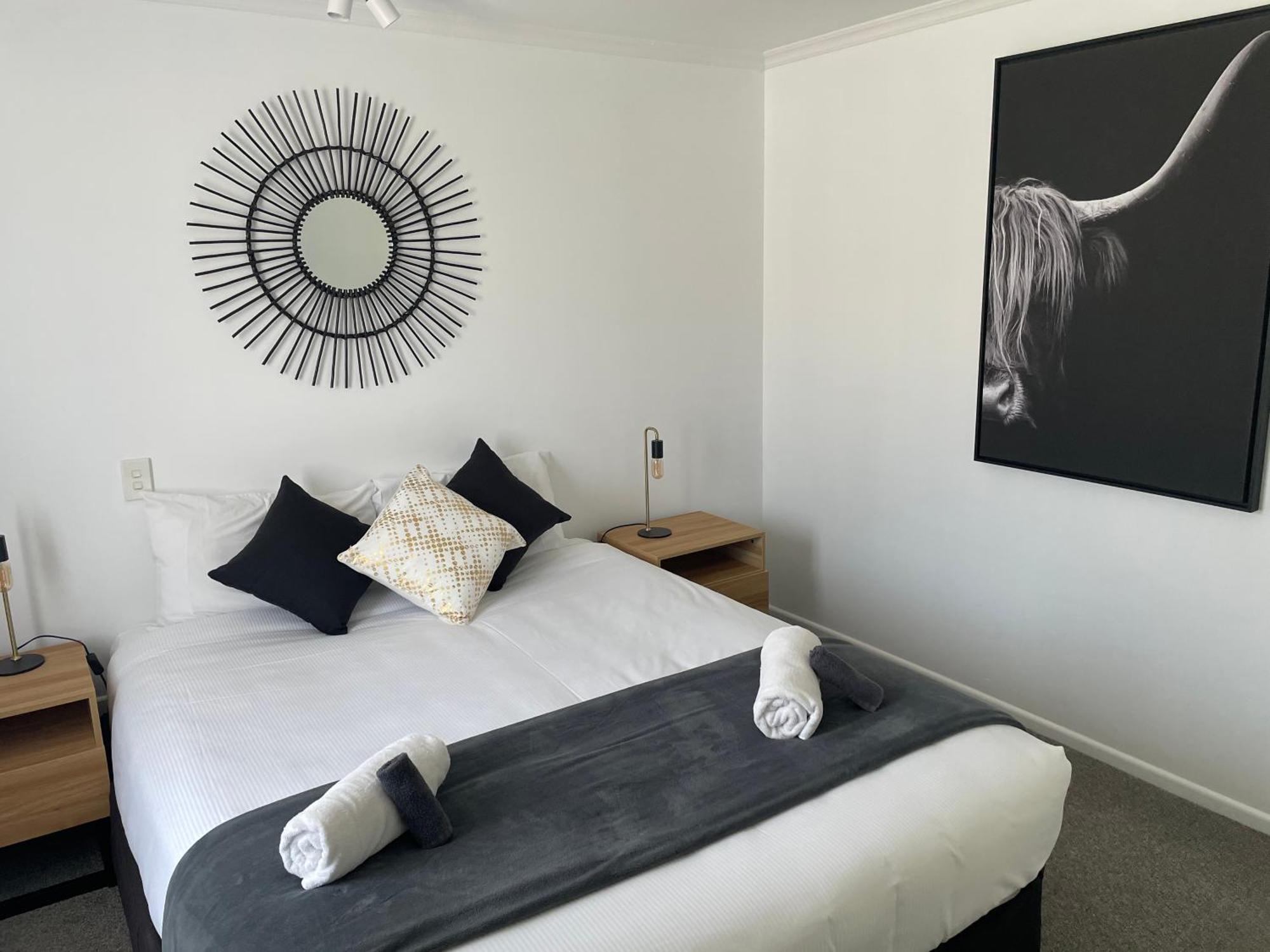 Fairway Motel & Apartments Wanaka Ngoại thất bức ảnh