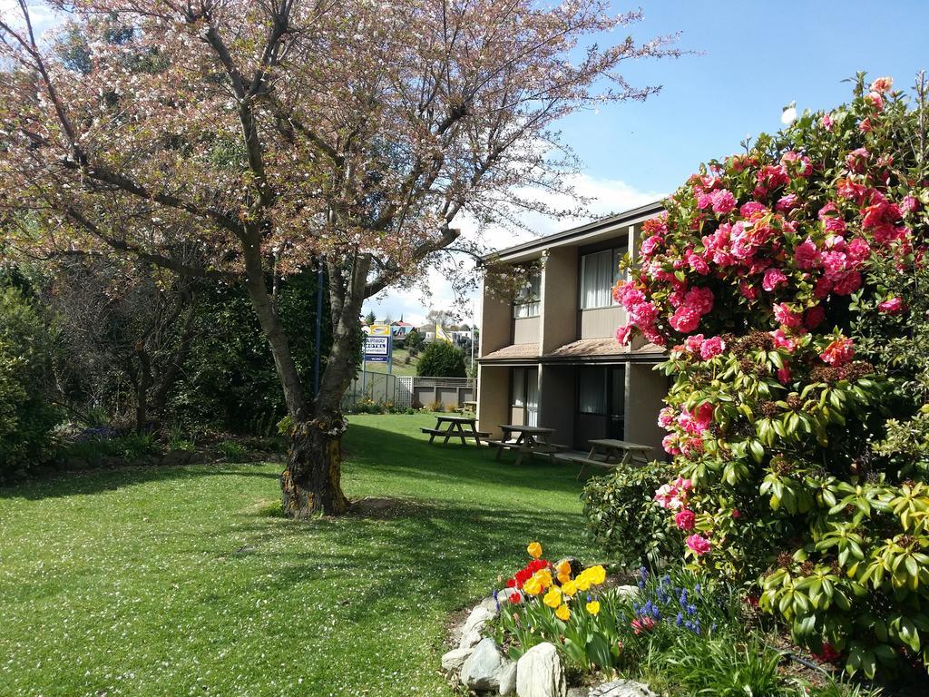 Fairway Motel & Apartments Wanaka Ngoại thất bức ảnh