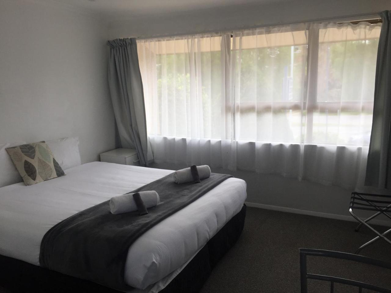 Fairway Motel & Apartments Wanaka Ngoại thất bức ảnh