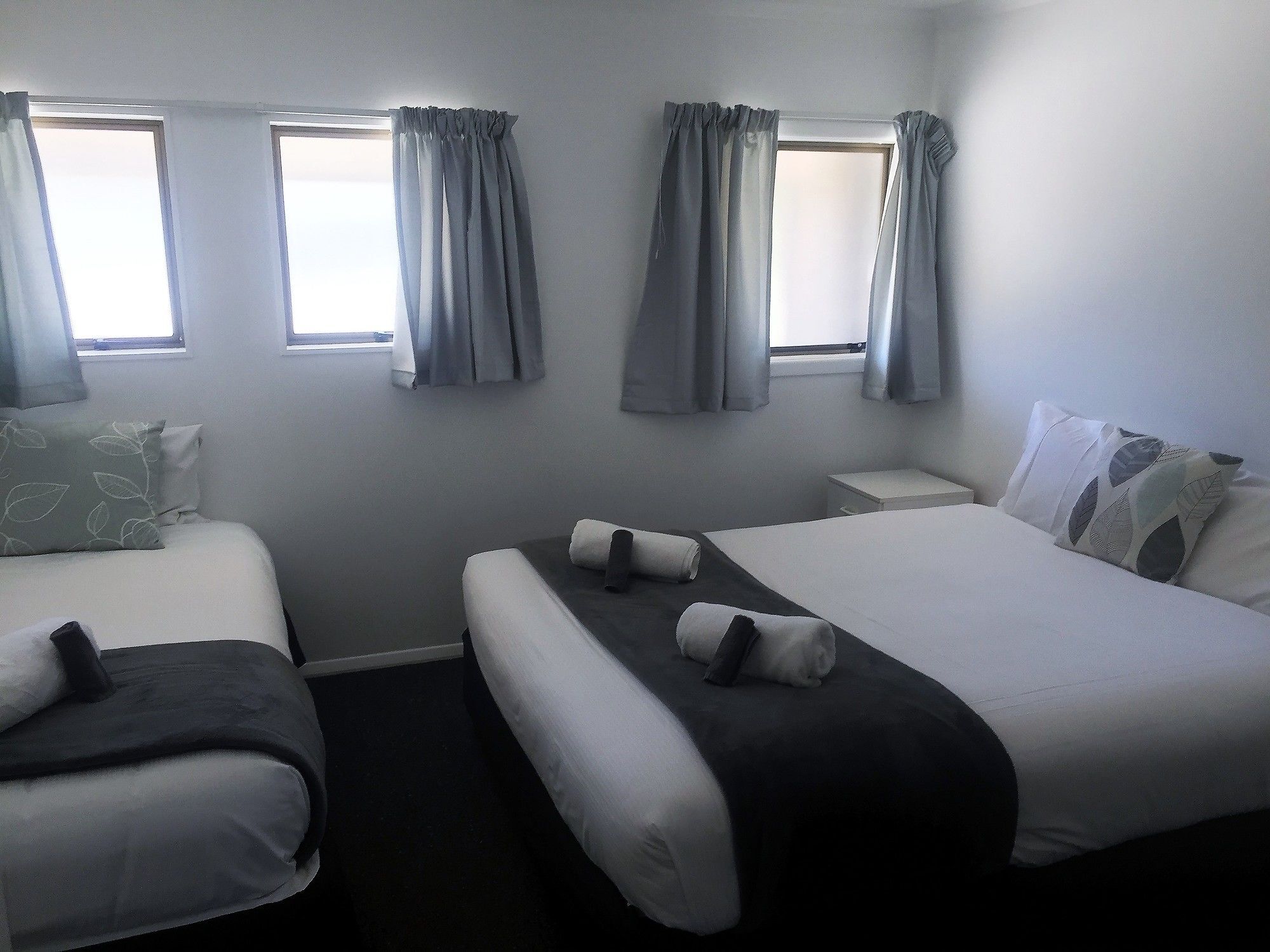 Fairway Motel & Apartments Wanaka Ngoại thất bức ảnh